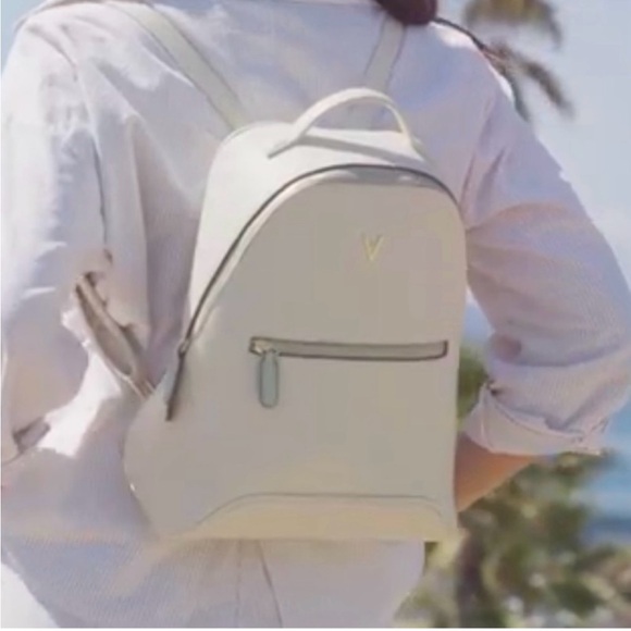 VANESSA WILLIAMS Backpack In Mint/Bone with Textured Leather and Metallic Detail - Picture 3 of 16